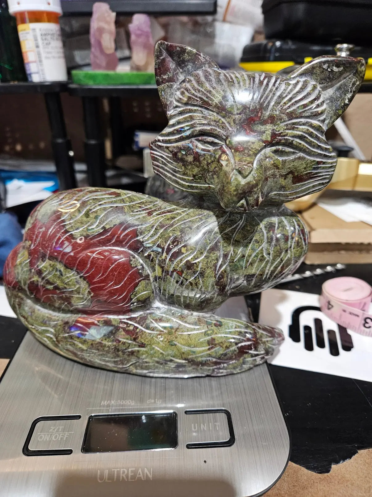 Dragons Blood Fox | Large |  7" width x 6.5" height | 4.4 Lbs | 70.3 oz The Foxes Den