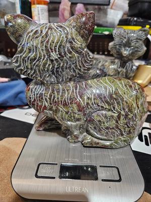 Dragons Blood Fox | Large |  7" width x 6.5" height | 4.4 Lbs | 70.3 oz The Foxes Den