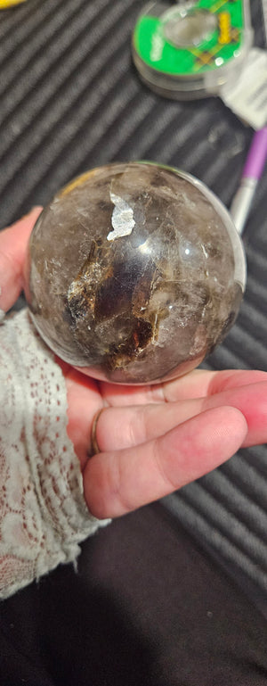 Mica in Smokey Quartz