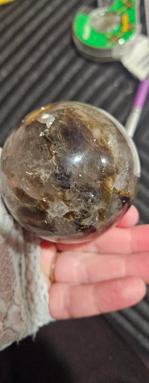 Mica in Smokey Quartz