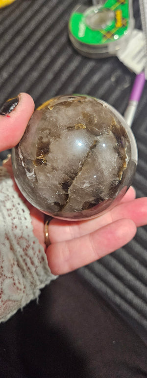 Mica in Smokey Quartz