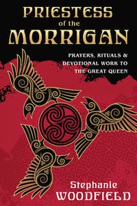 Books Priestess of The Morrigan by Stephanie Woodfield