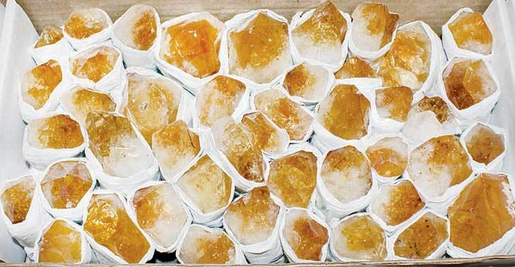 Crystal Points Citrine Points | 3 lb Flat