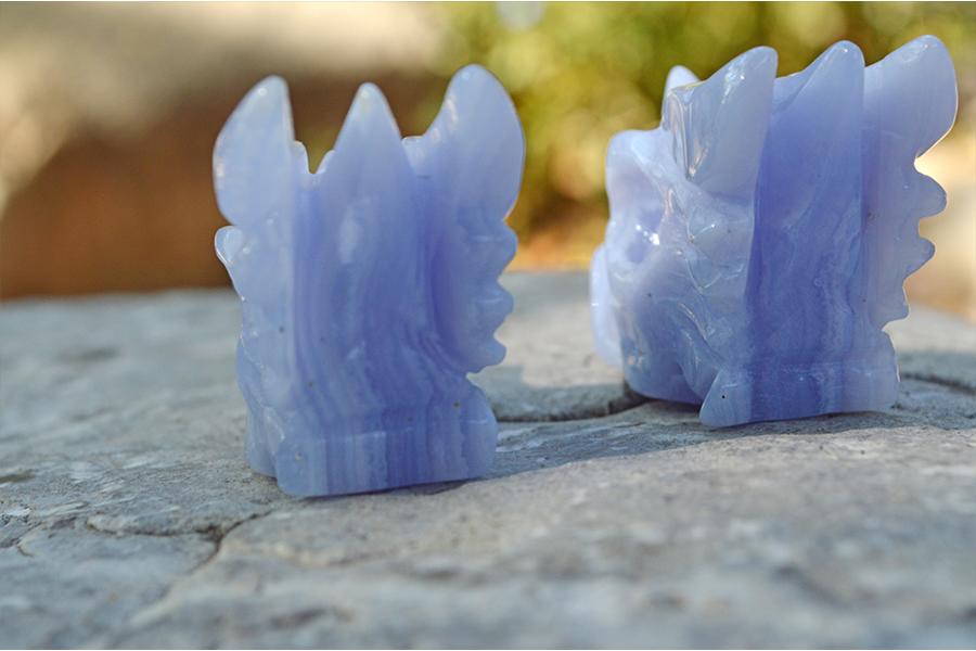 Crystal Wholesale Blue Crazy Lace Agate Crystal Dragon Skull Carving