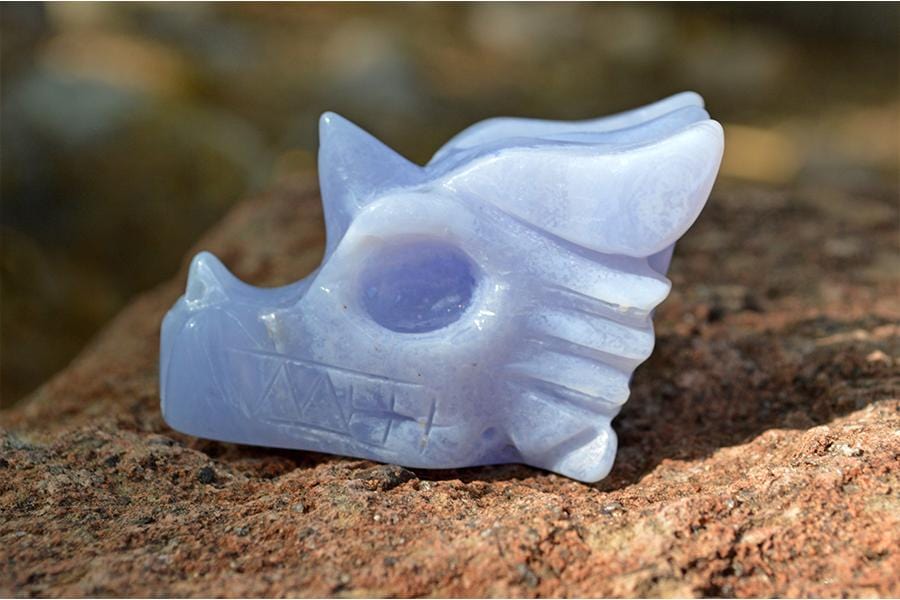 Crystal Wholesale Blue Crazy Lace Agate Crystal Dragon Skull Carving