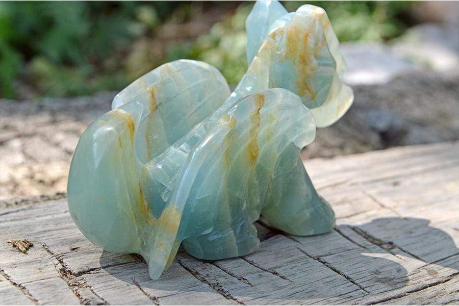Crystal Wholesale Blue Onyx Crystal Dragon Carving - Medium