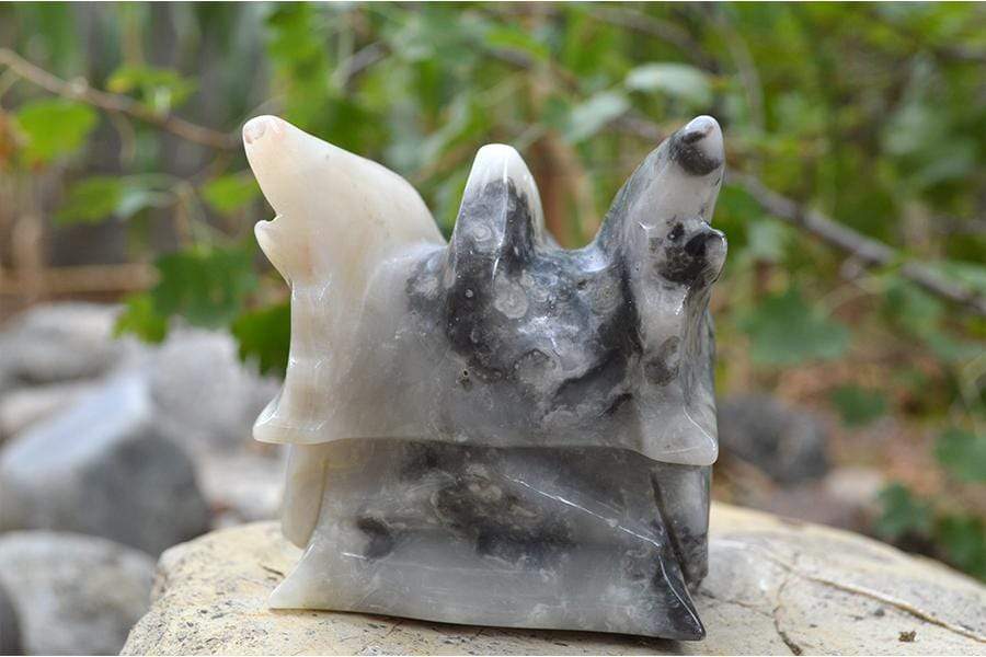Crystal Wholesale Carved Lace Agate Crystal Dragon Skull