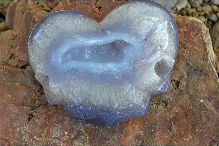 Crystal Wholesale Purple and White Banded Agate Geode Carved Crystal Skull Heart - Large