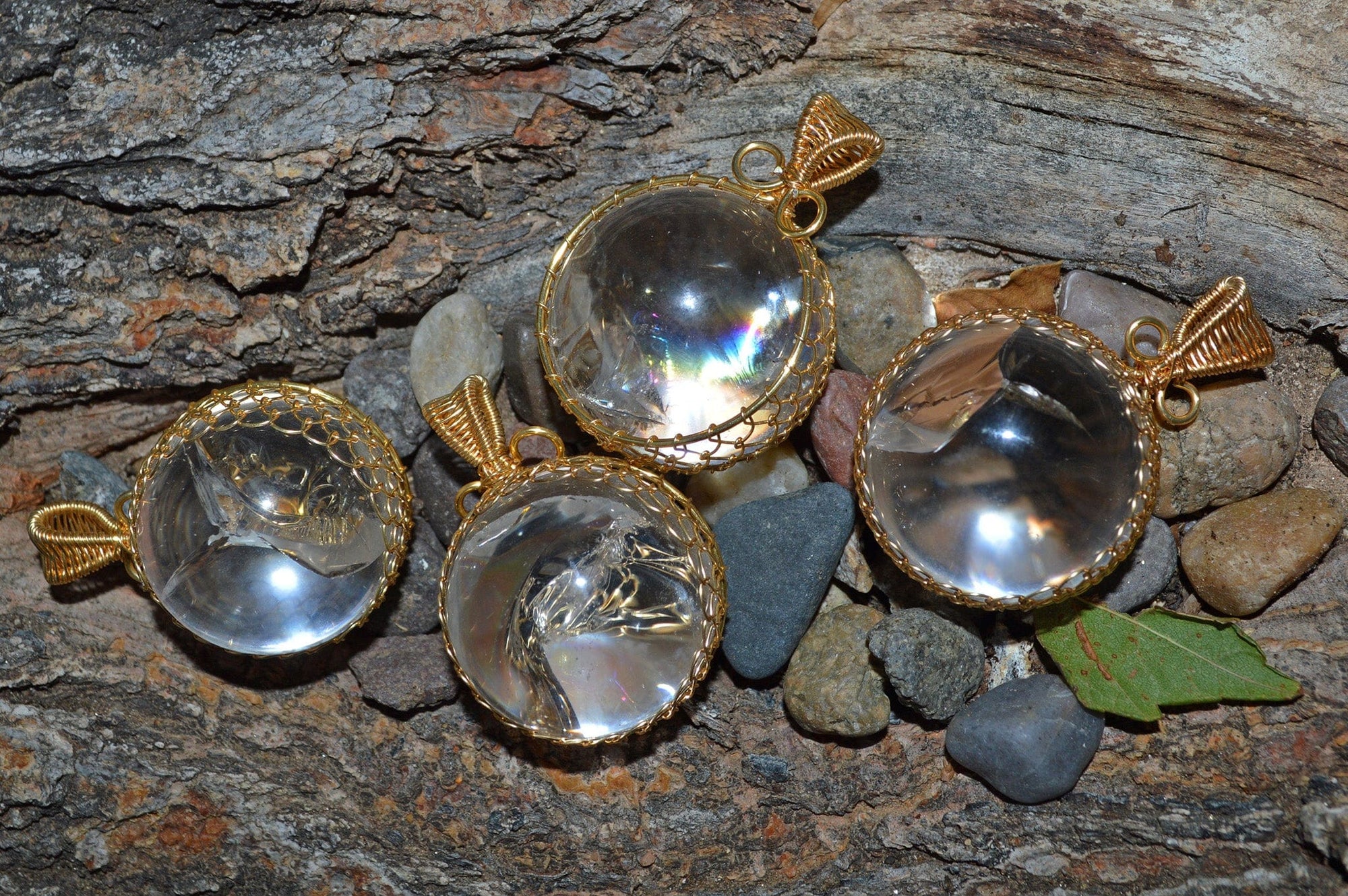 Rainbow Quartz - Sphere - Necklace Pendants