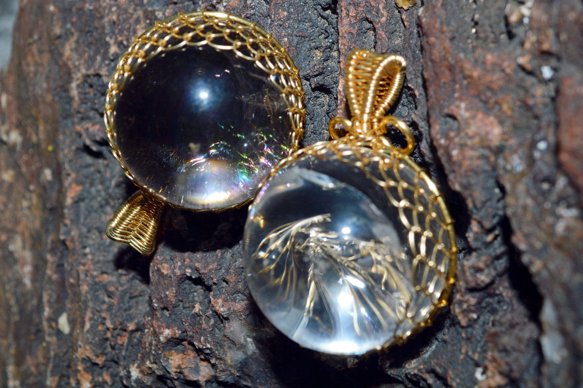 Rainbow Quartz - Sphere - Necklace Pendants