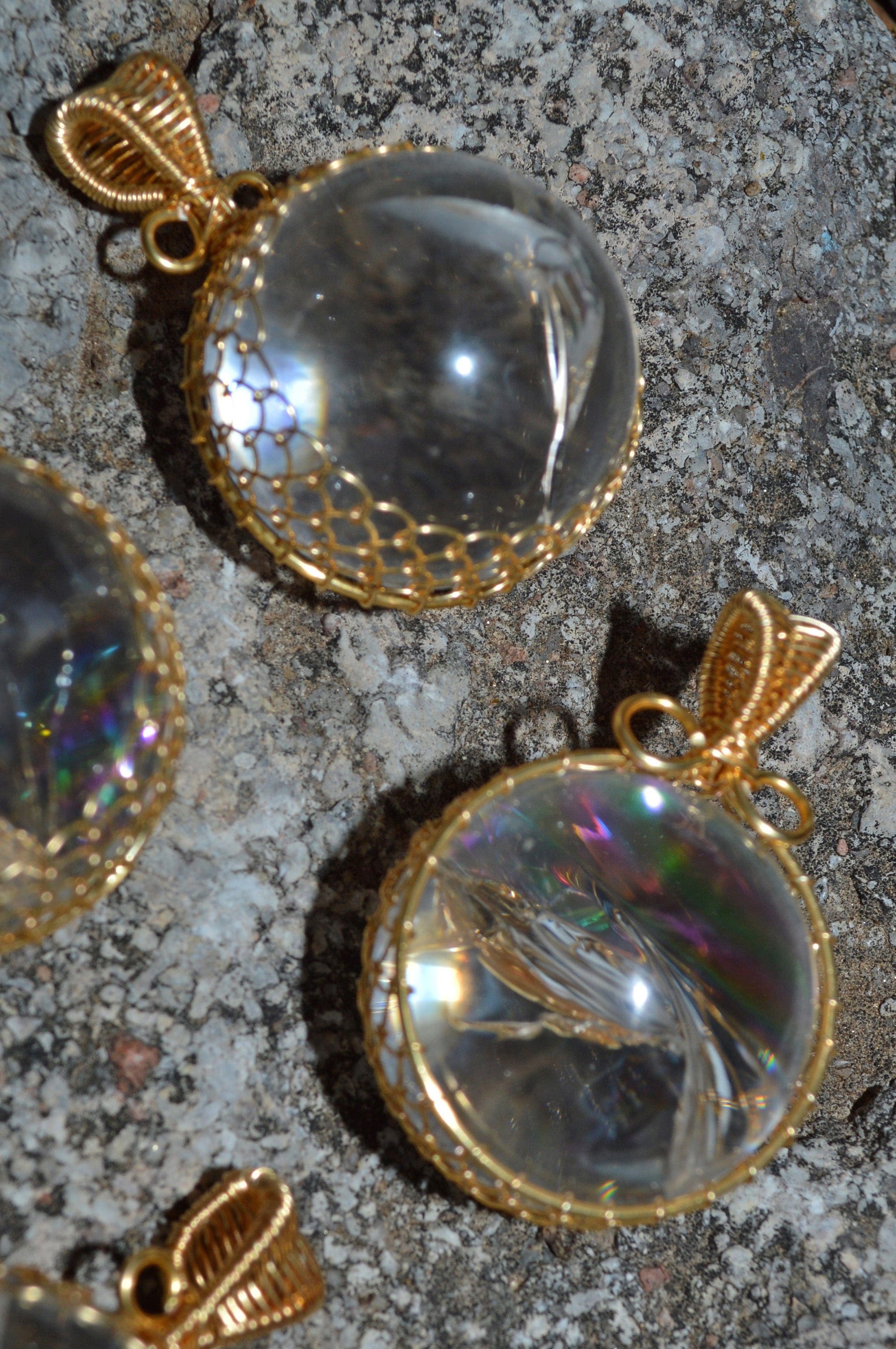 Rainbow Quartz - Sphere - Necklace Pendants