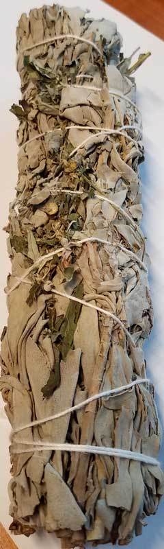 White Sage & Mugwort Smudge Stick | 8