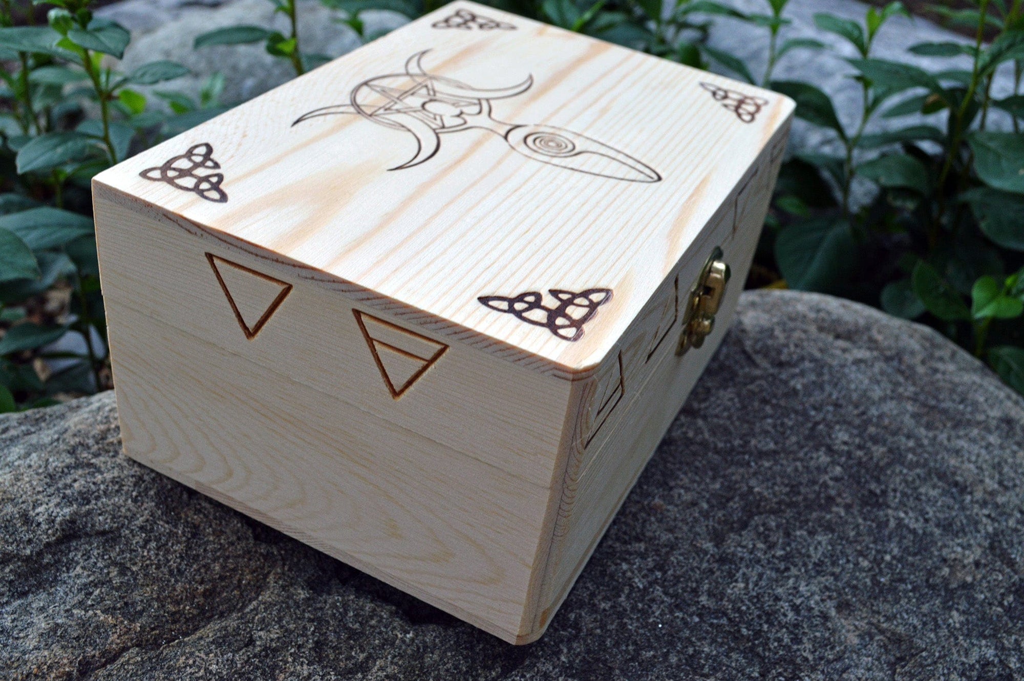 Tarot Accessories Goddess Pine Wood Box | 4" x  6"