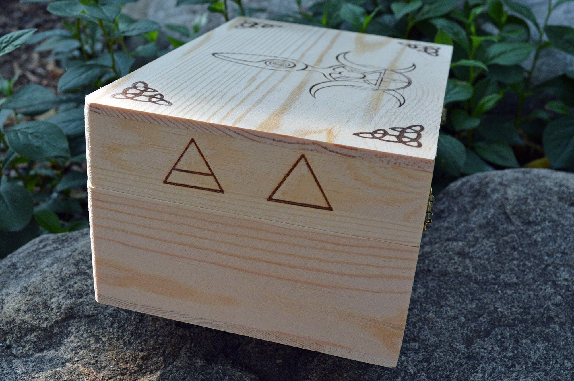 Tarot Accessories Goddess Pine Wood Box | 4" x  6"